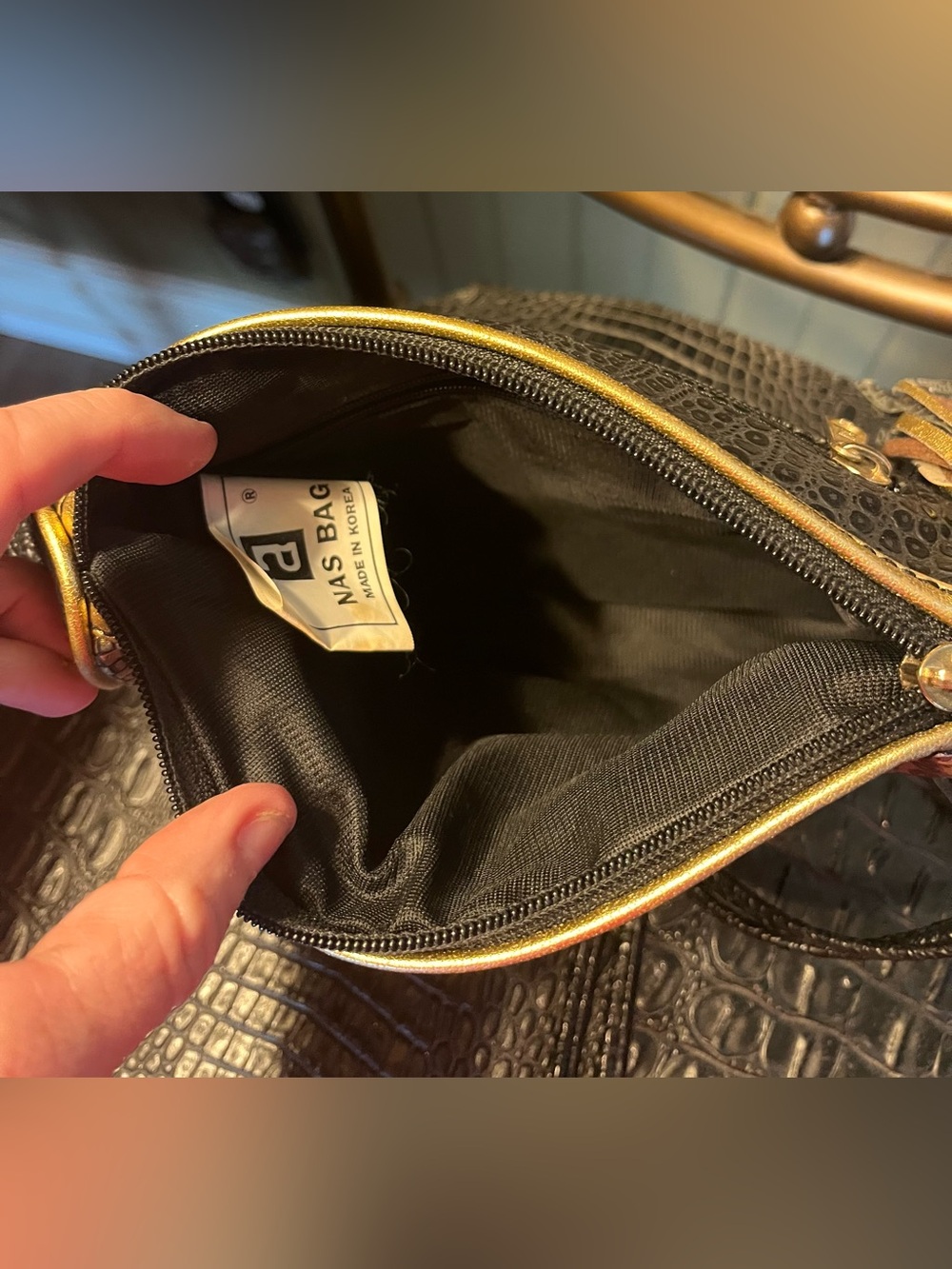 Vintage 80’s NAS Crossbody Shoulder Bag - Picture 8 of 9